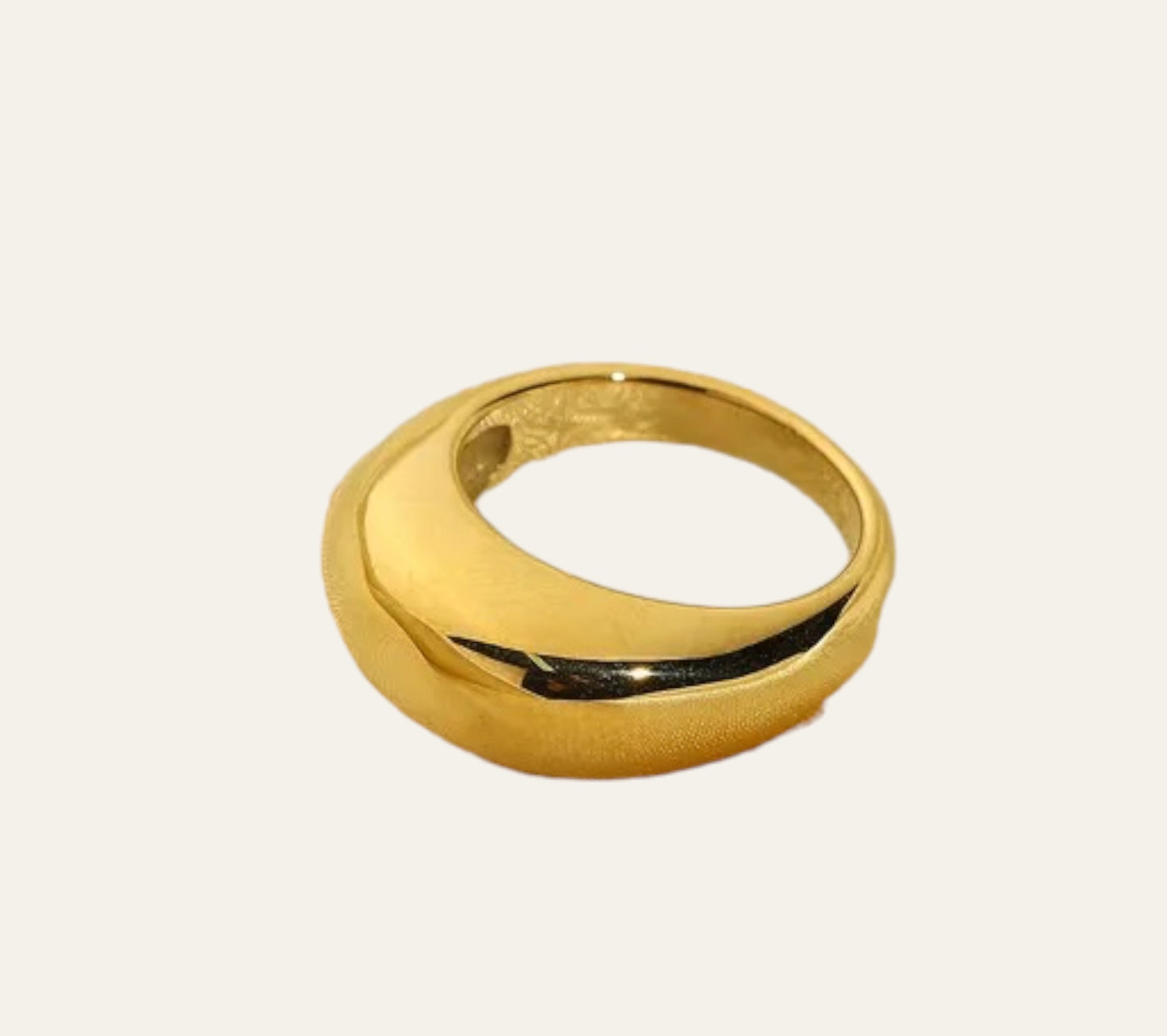 Simple ring